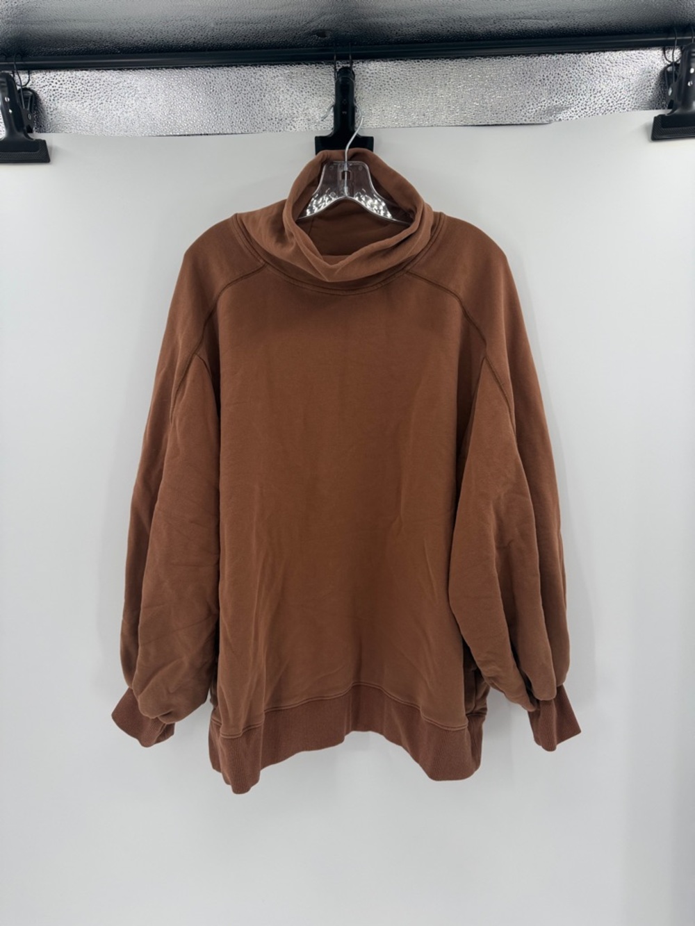 LIT Women's Funnel Neck Pullover Sweatershirt with pockets - Brown - Large